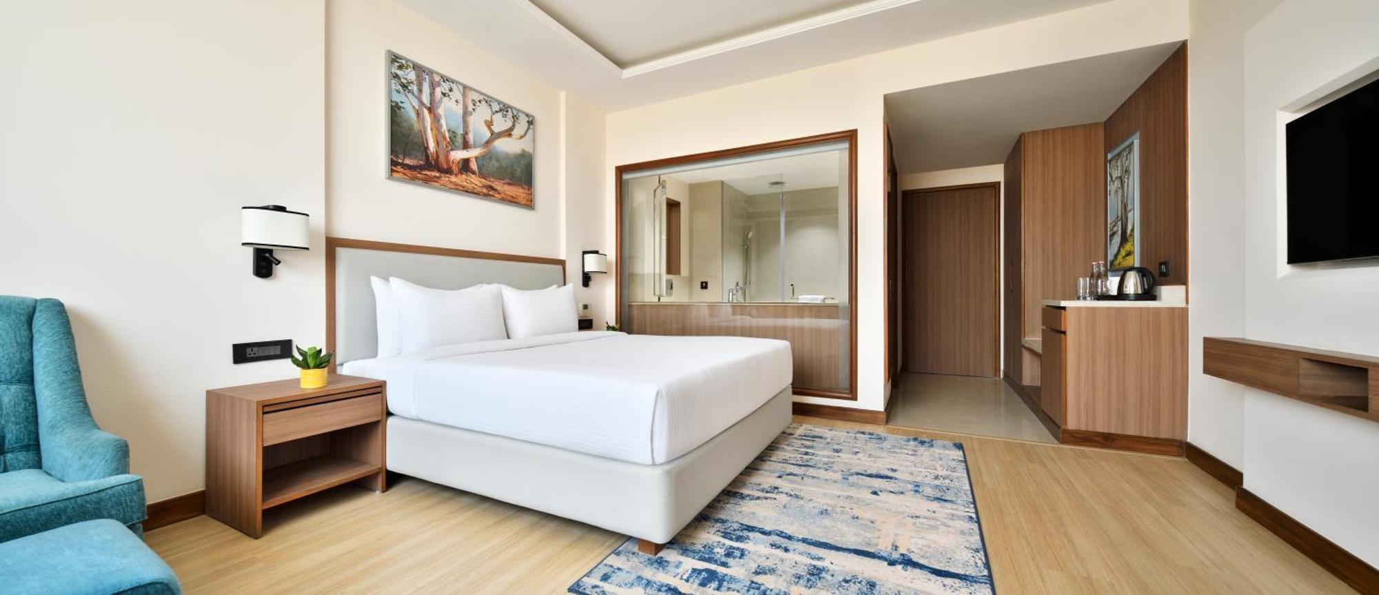 Golden Tulip Jalandhar Hotel Exterior photo